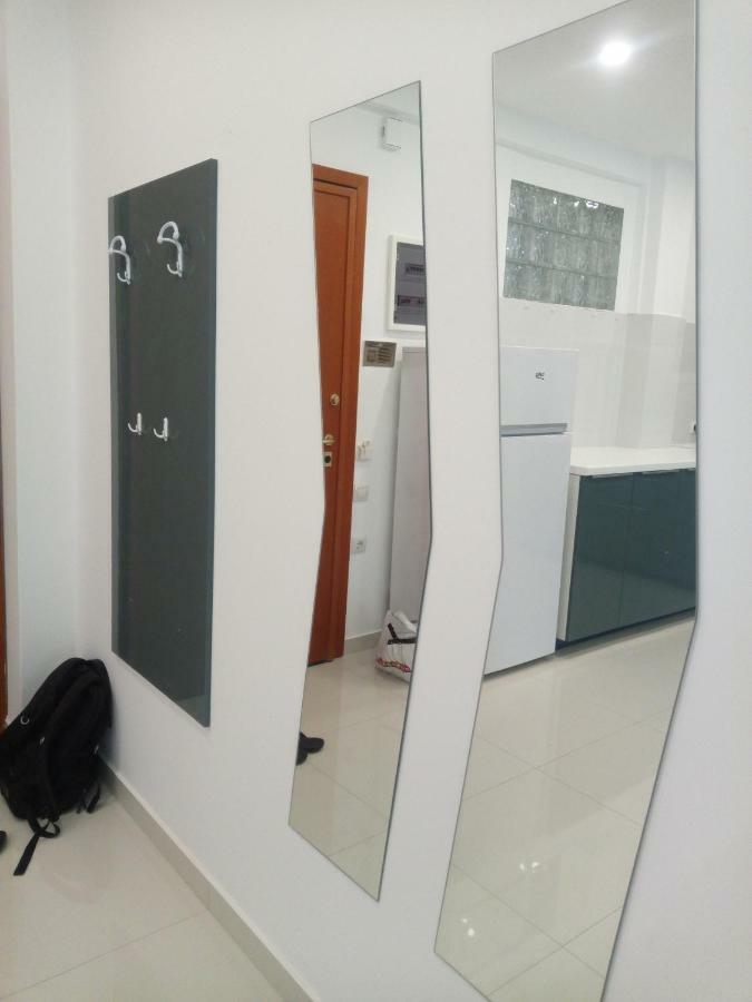 New Apartment Near Metro Larissis In The Centre Of Athen Exterior foto