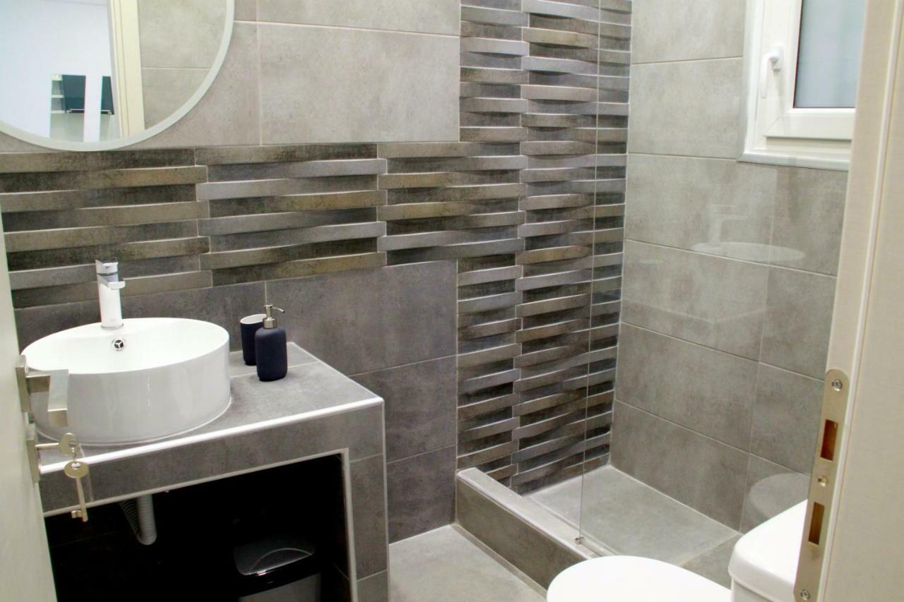 New Apartment Near Metro Larissis In The Centre Of Athen Exterior foto